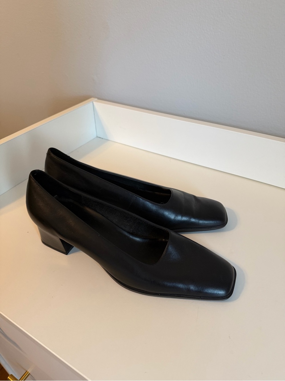 AEROSOLES Black Square-Toe Low Block Heel Pumps size 11